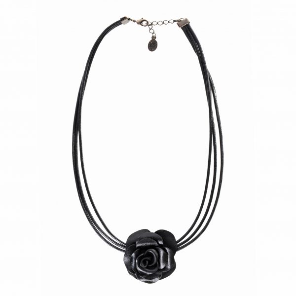 collier en cuir noir