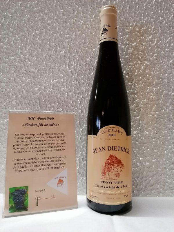 PINOT NOIR ELEVE EN FUT DE CHENE 2018